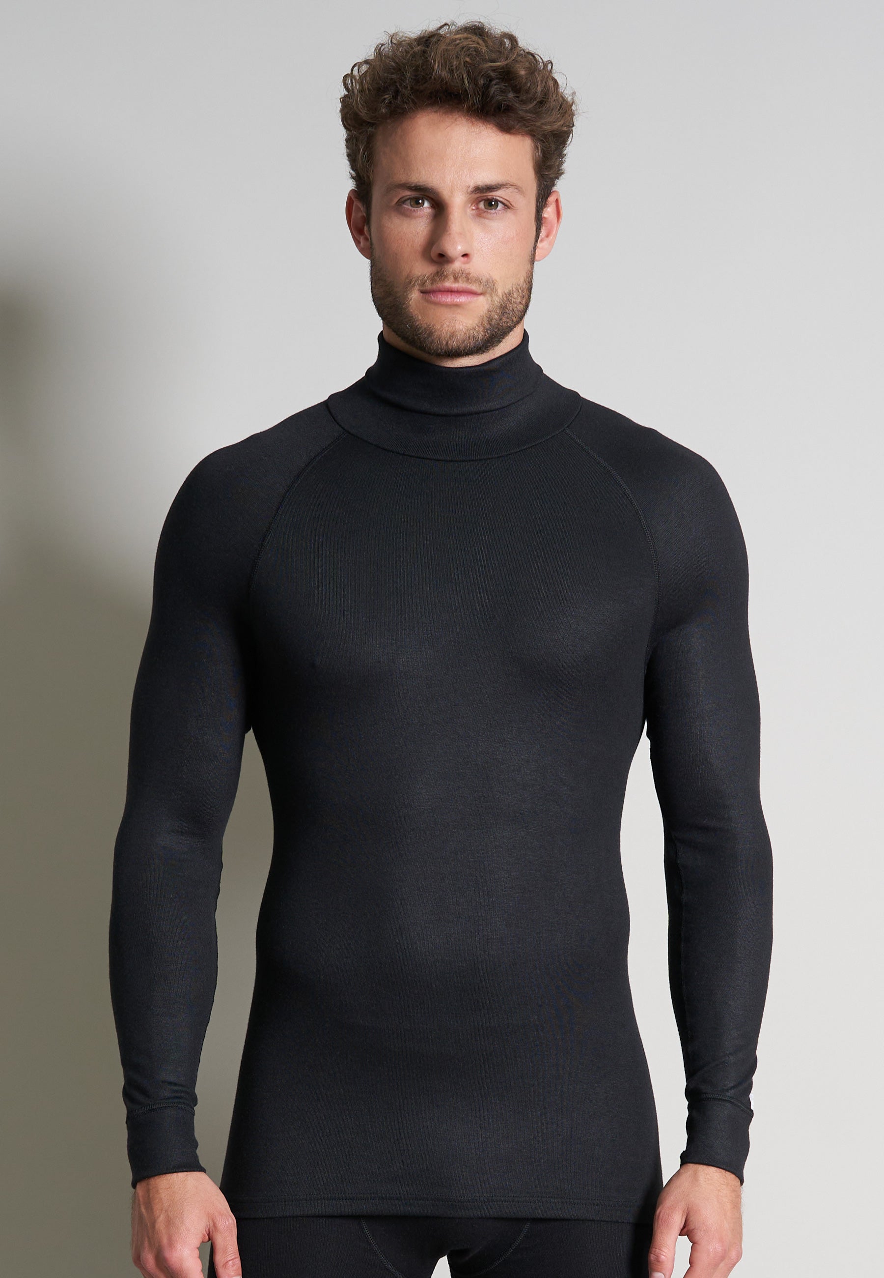 CECEBA men's long-sleeved black plain