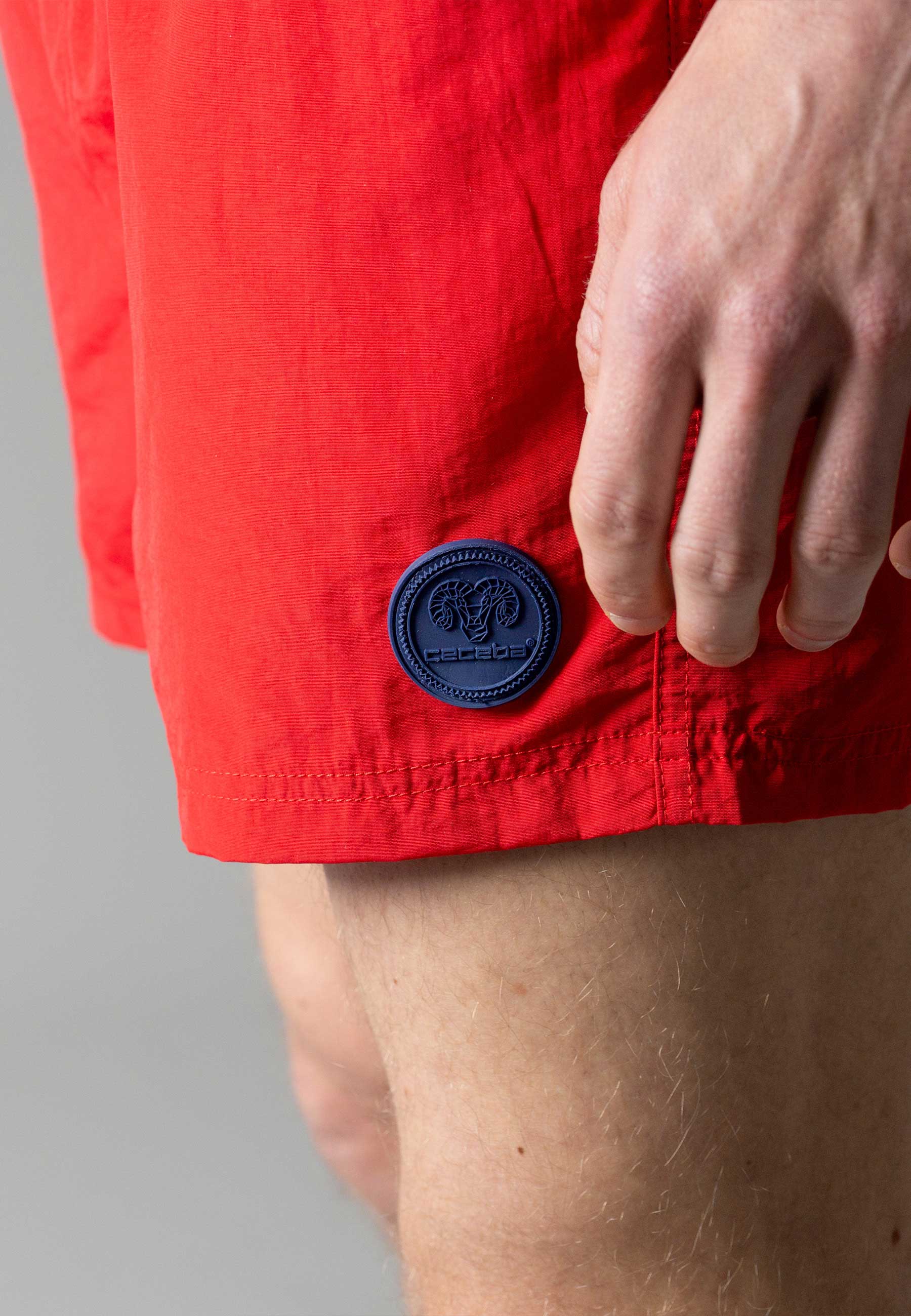 CECEBA Herren Badehose rot uni