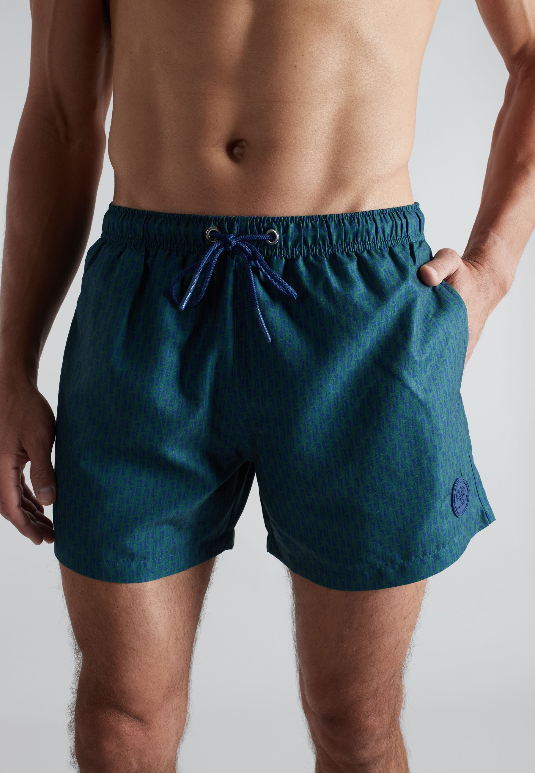 CECEBA Herren Badeshorts grün bedruckt